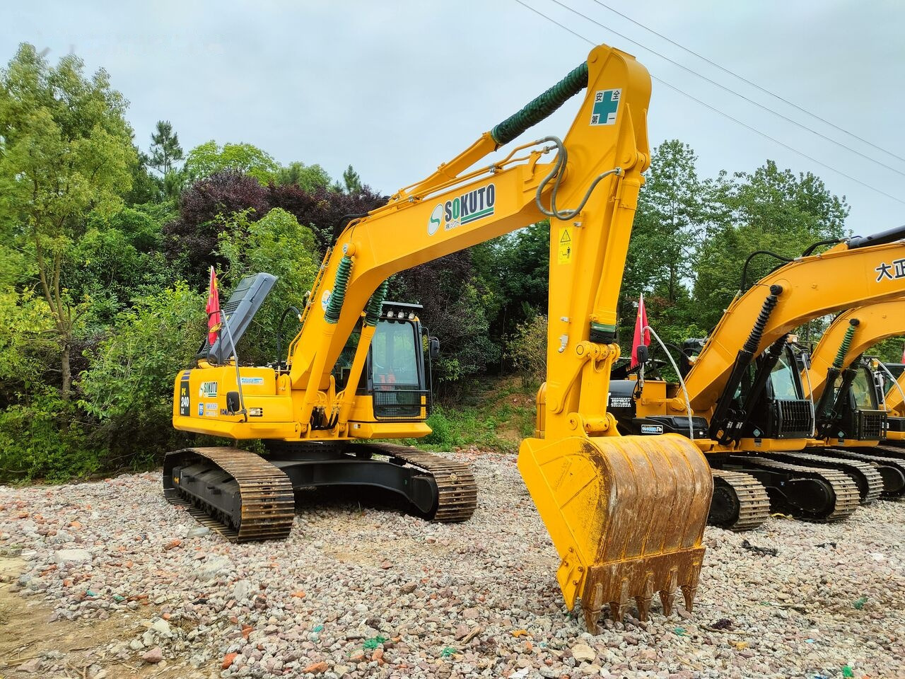 Komatsu PC240LC-8 - Rupsgraafmachine: afbeelding 2 Komatsu PC240LC-8 - Rupsgraafmachine: afbeelding 2