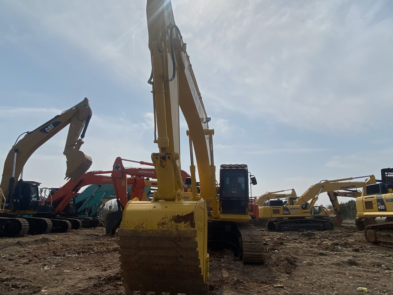 Komatsu PC350 - Rupsgraafmachine: afbeelding 4 Komatsu PC350 - Rupsgraafmachine: afbeelding 4