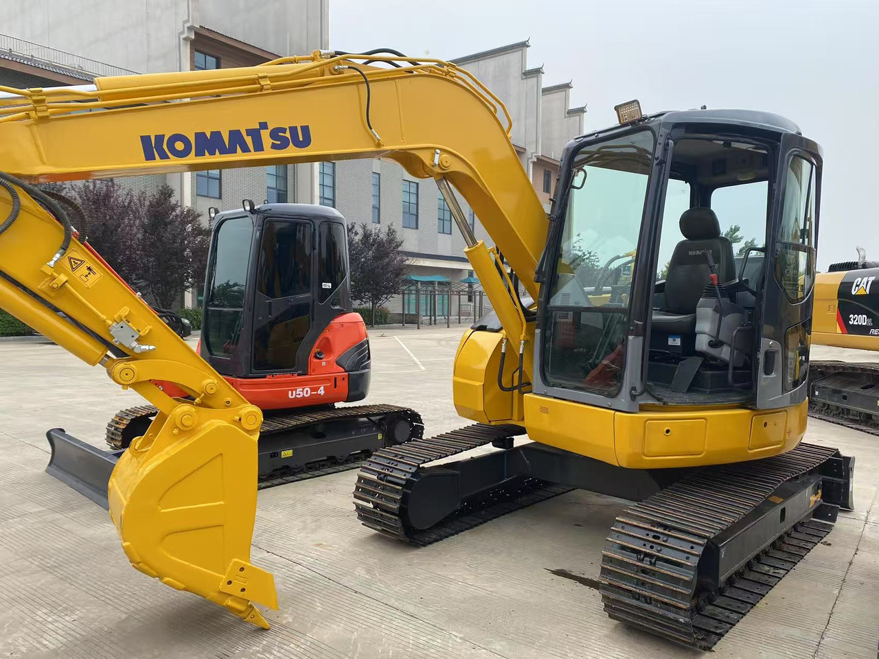 Komatsu PC78US - Minigraafmachine: afbeelding 2 Komatsu PC78US - Minigraafmachine: afbeelding 2