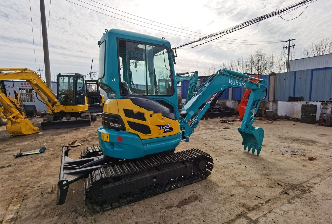 Kubota U25 - Minigraafmachine: afbeelding 1 Kubota U25 - Minigraafmachine: afbeelding 1