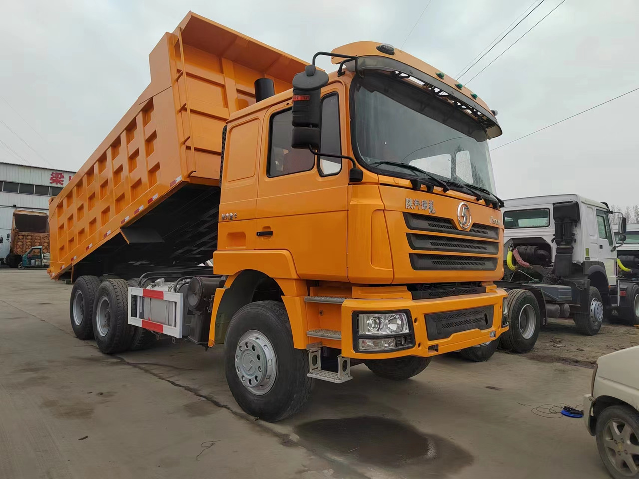 SHACMAN F3000 - Kipper vrachtwagen: afbeelding 3 SHACMAN F3000 - Kipper vrachtwagen: afbeelding 3