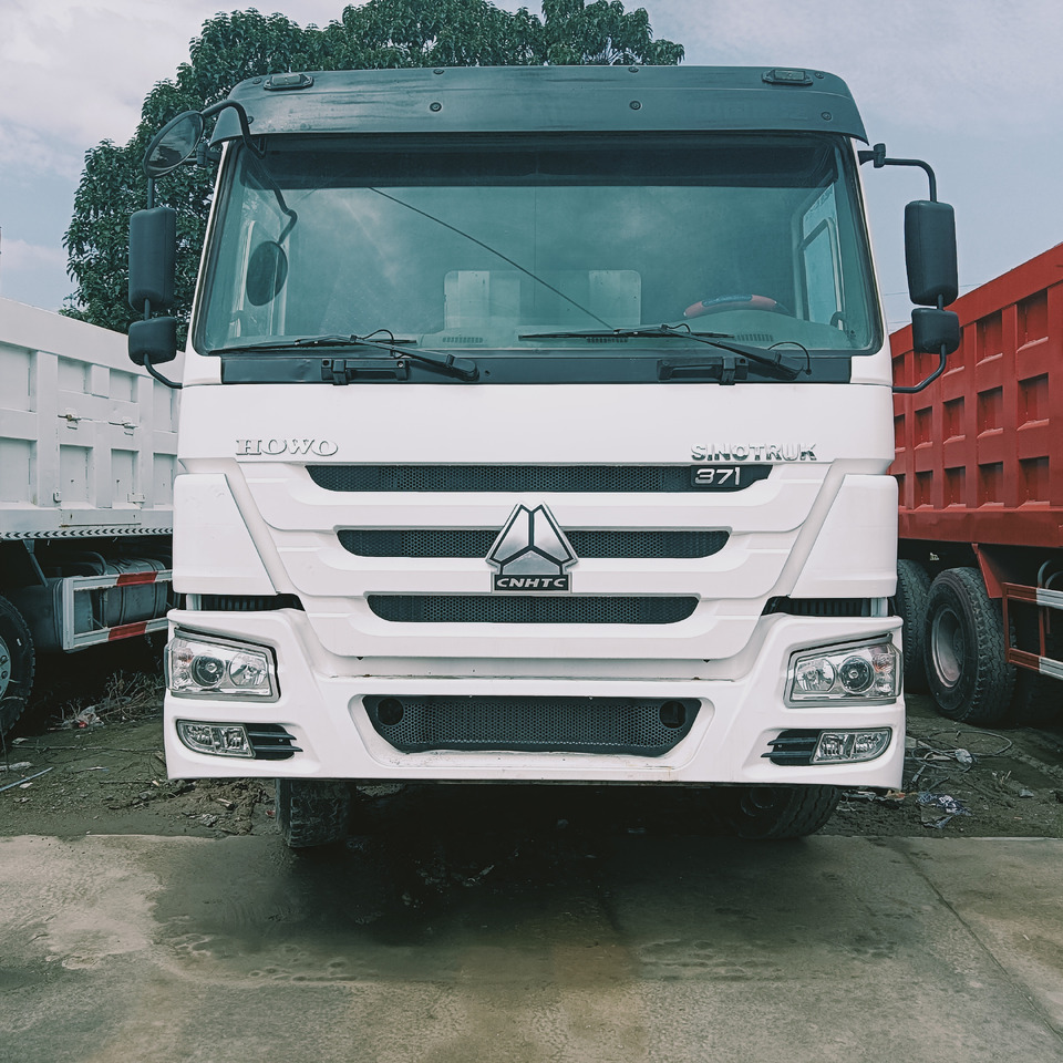 SINOTRUK HOWO - Kipper vrachtwagen: afbeelding 3 SINOTRUK HOWO - Kipper vrachtwagen: afbeelding 3