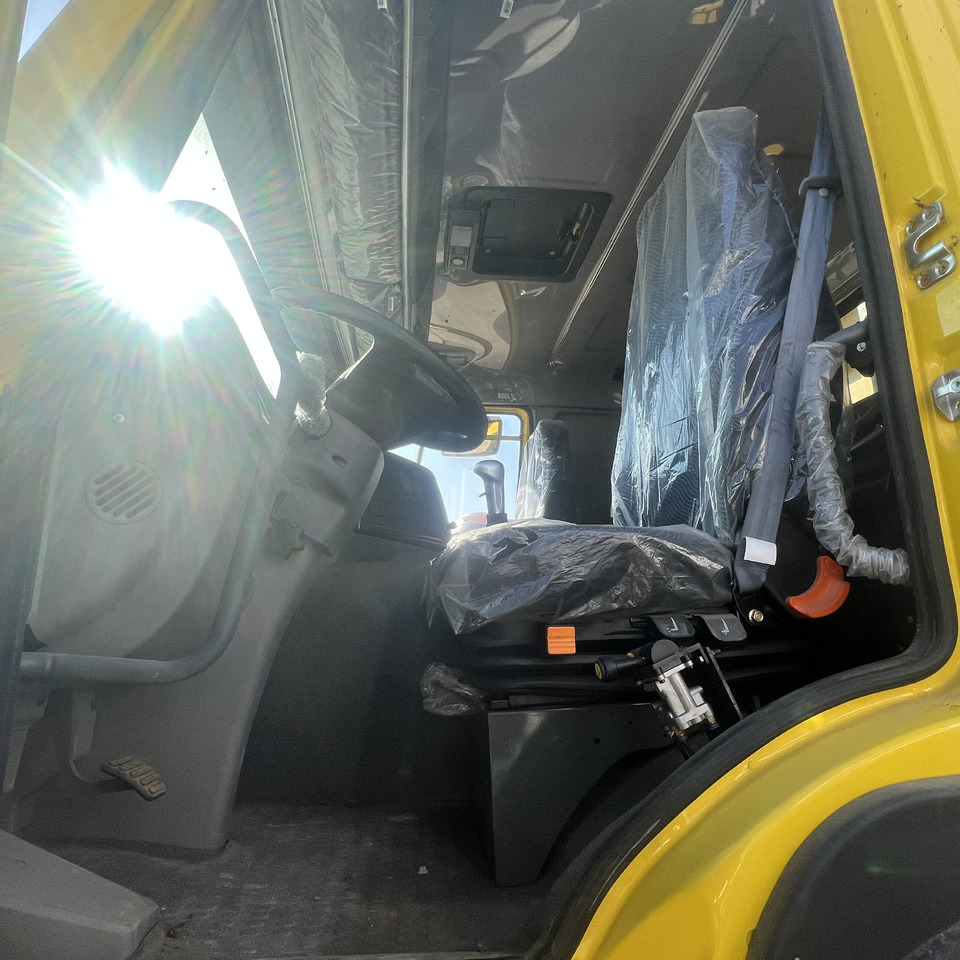SINOTRUK HOWO - Kipper vrachtwagen: afbeelding 2 SINOTRUK HOWO - Kipper vrachtwagen: afbeelding 2
