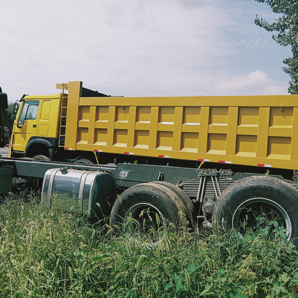 SINOTRUK HOWO - Kipper vrachtwagen: afbeelding 5 SINOTRUK HOWO - Kipper vrachtwagen: afbeelding 5