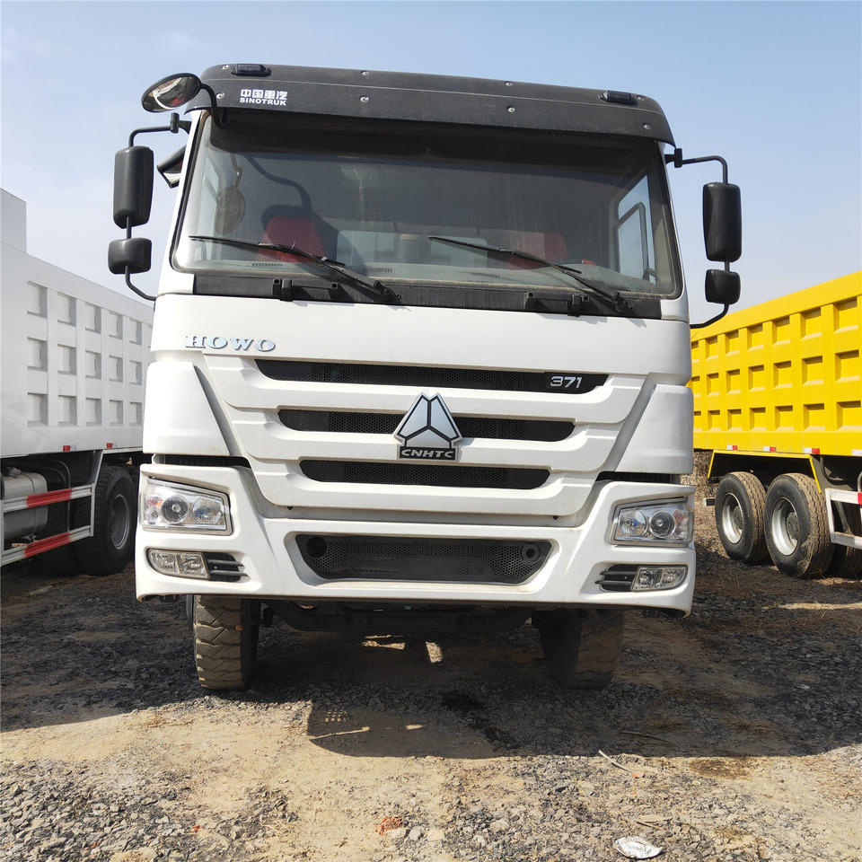SINOTRUK HOWO - Kipper vrachtwagen: afbeelding 1 SINOTRUK HOWO - Kipper vrachtwagen: afbeelding 1