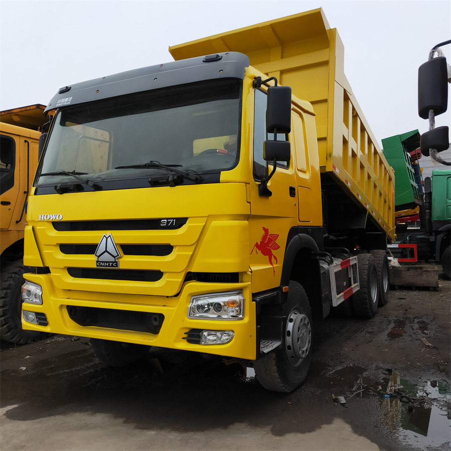 SINOTRUK HOWO - Kipper vrachtwagen: afbeelding 5 SINOTRUK HOWO - Kipper vrachtwagen: afbeelding 5