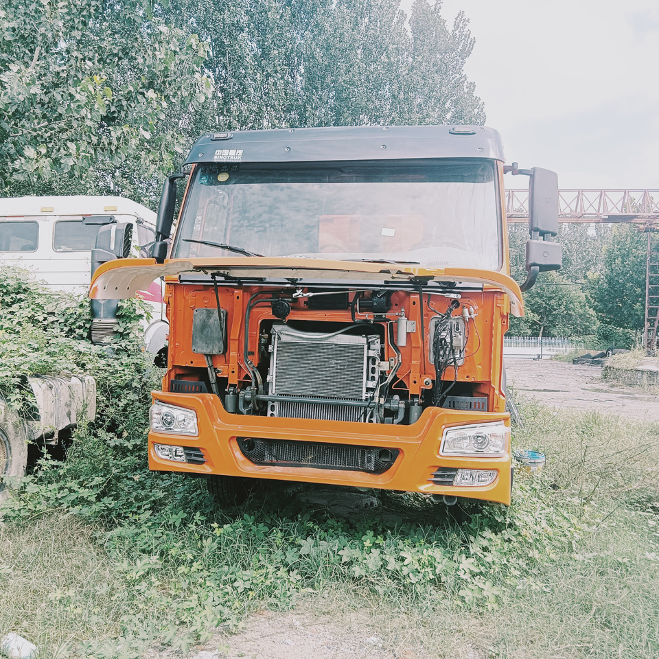 SINOTRUK HOWO - Kipper vrachtwagen: afbeelding 2 SINOTRUK HOWO - Kipper vrachtwagen: afbeelding 2