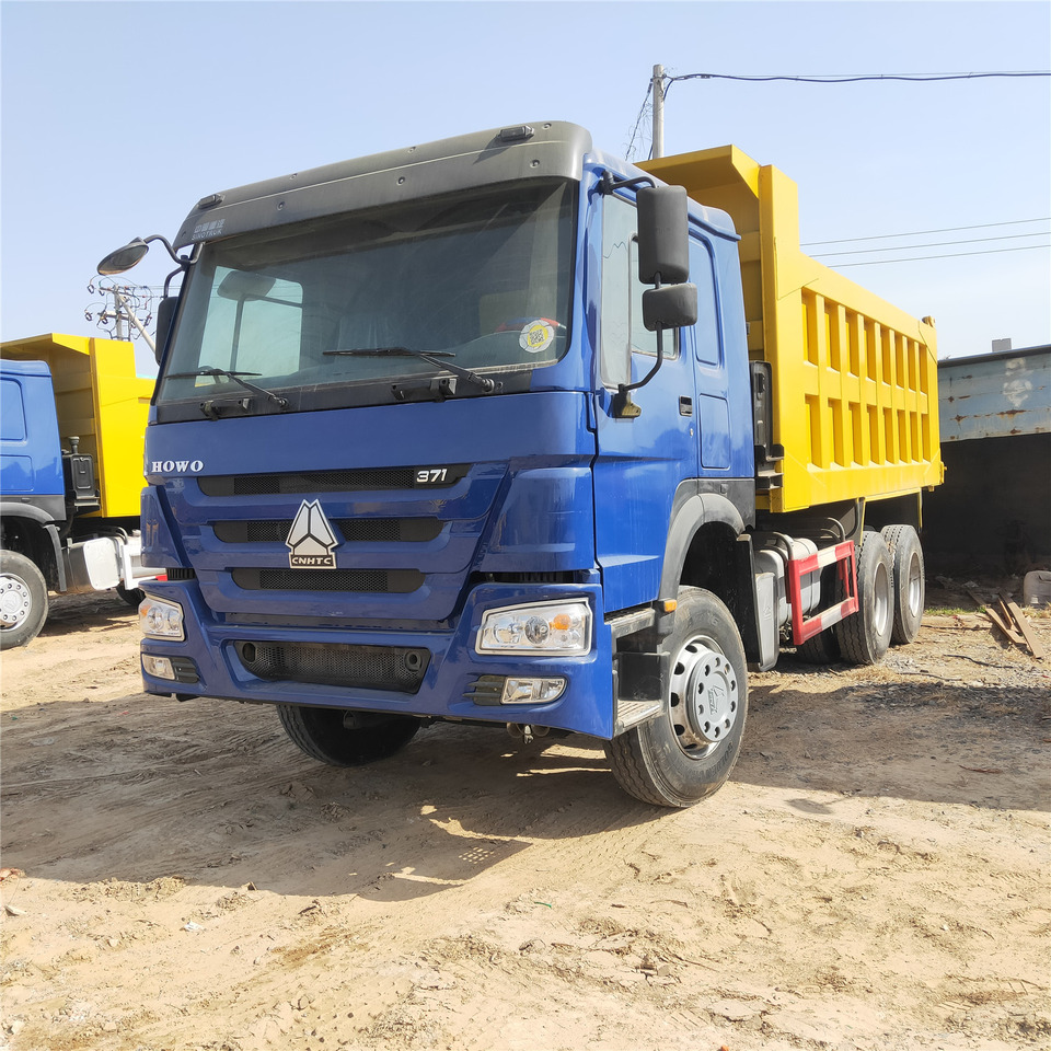 SINOTRUK HOWO - Kipper vrachtwagen: afbeelding 1 SINOTRUK HOWO - Kipper vrachtwagen: afbeelding 1