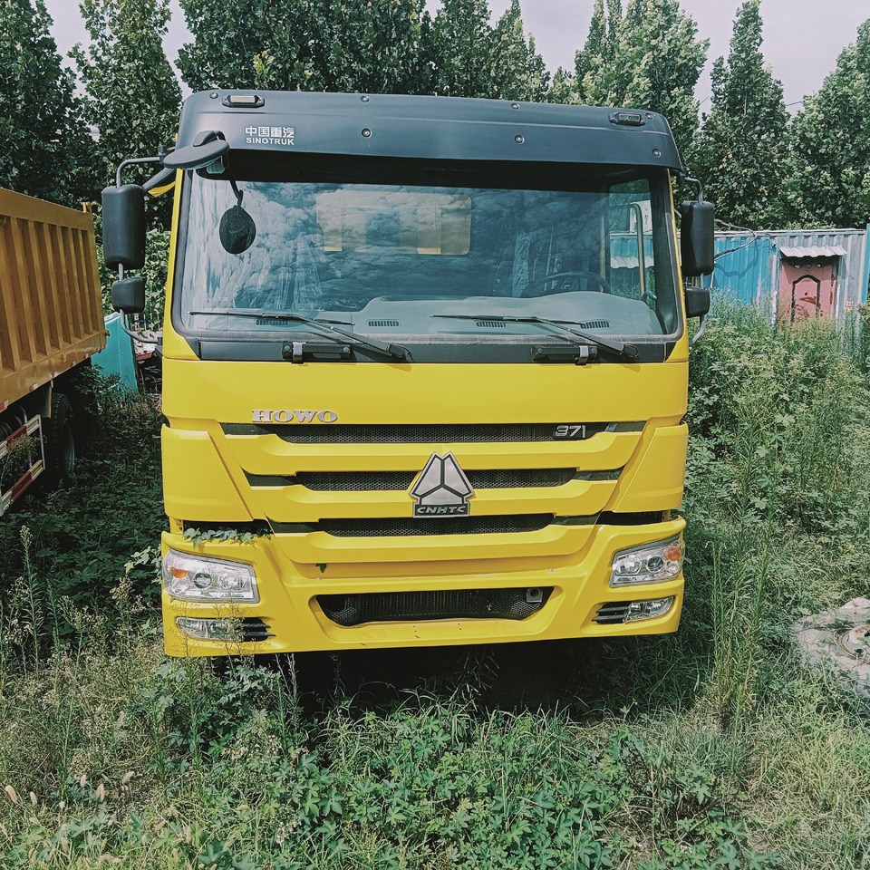 SINOTRUK HOWO - Kipper vrachtwagen: afbeelding 3 SINOTRUK HOWO - Kipper vrachtwagen: afbeelding 3
