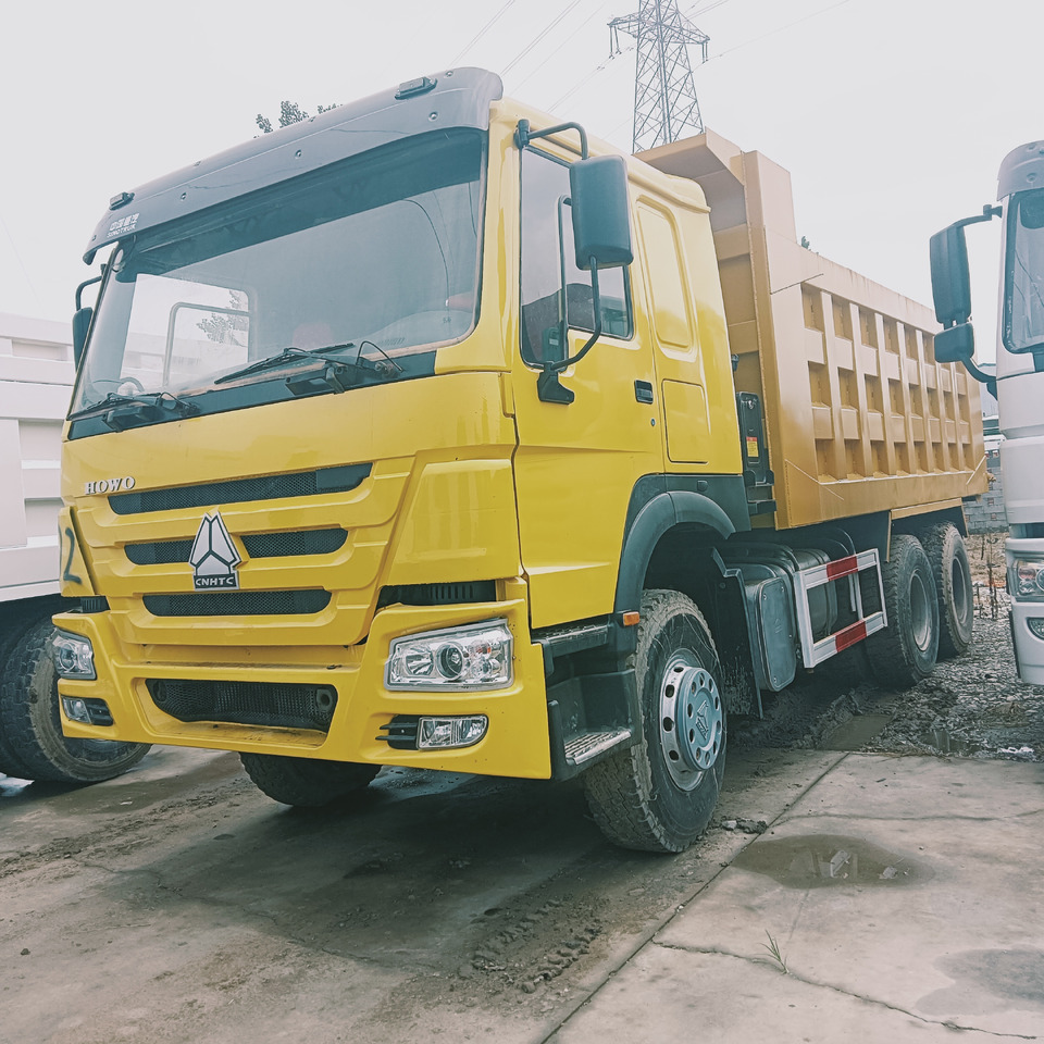 SINOTRUK HOWO - Kipper vrachtwagen: afbeelding 2 SINOTRUK HOWO - Kipper vrachtwagen: afbeelding 2
