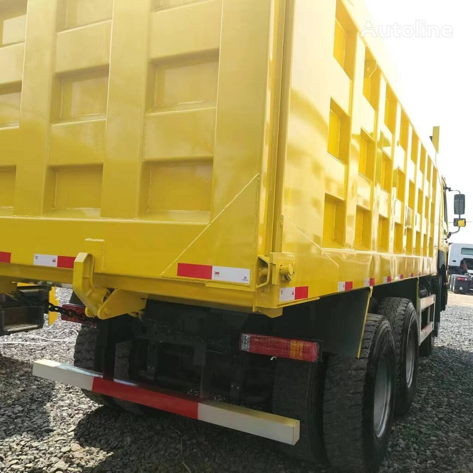 Sinotruk Howo 6*4 Right hand drive - Kipper vrachtwagen: afbeelding 5 Sinotruk Howo 6*4 Right hand drive - Kipper vrachtwagen: afbeelding 5