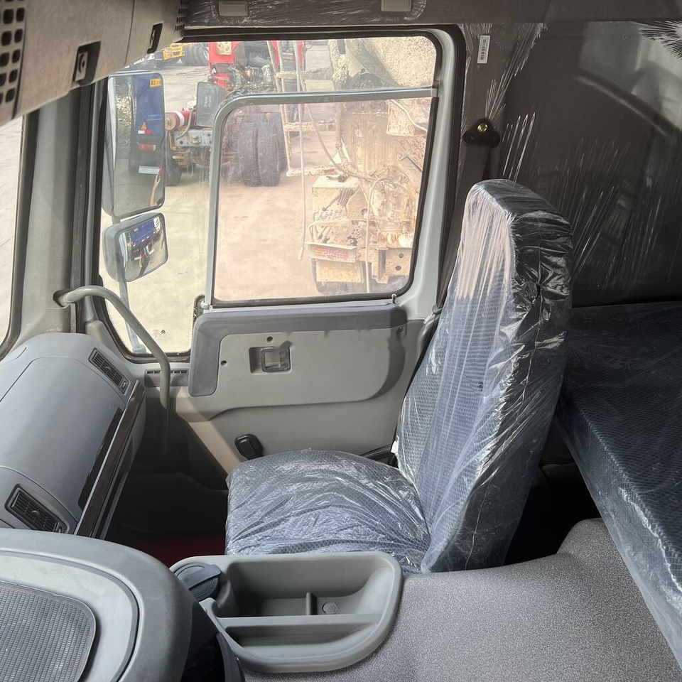 Sinotruk Howo - Kipper vrachtwagen: afbeelding 4 Sinotruk Howo - Kipper vrachtwagen: afbeelding 4