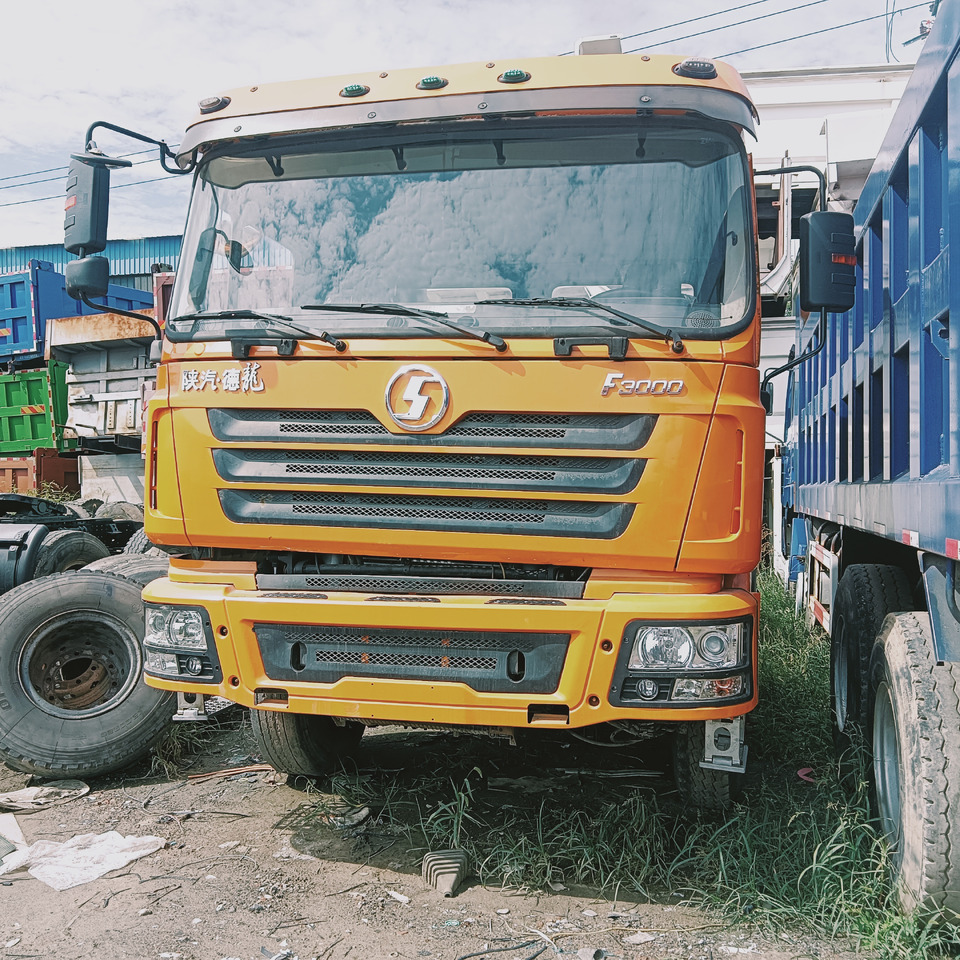 SHACMAN F3000 - Trekker: afbeelding 1 SHACMAN F3000 - Trekker: afbeelding 1