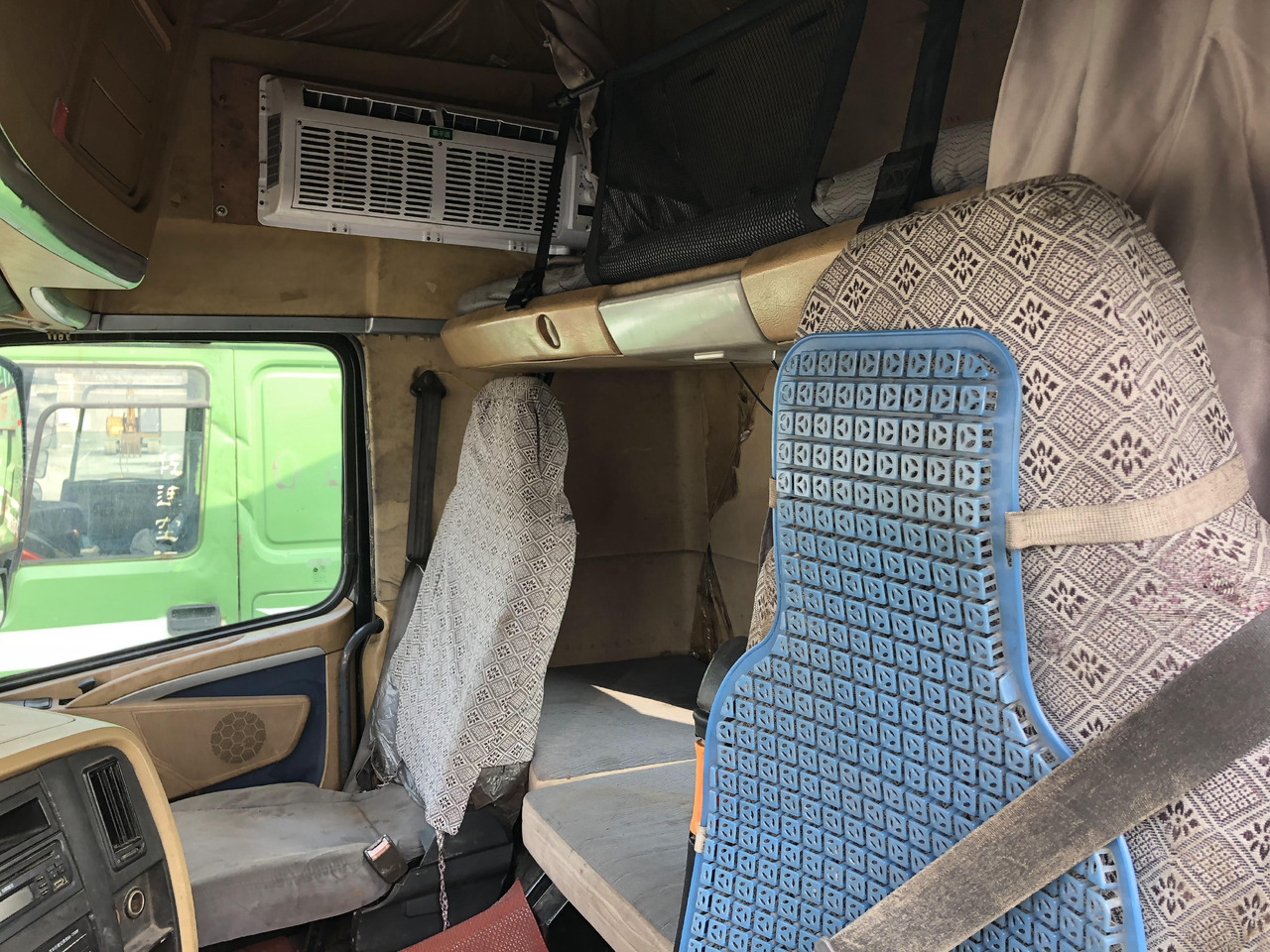 SINOTRUK HOWO A7 - Trekker: afbeelding 4 SINOTRUK HOWO A7 - Trekker: afbeelding 4
