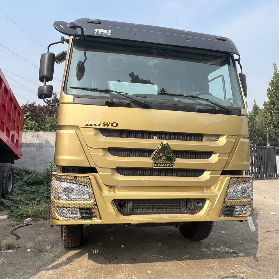 SINOTRUK HOWO - Trekker: afbeelding 2 SINOTRUK HOWO - Trekker: afbeelding 2