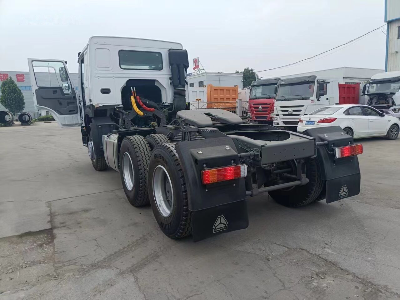 Sinotruk Howo 371 - Trekker: afbeelding 1 Sinotruk Howo 371 - Trekker: afbeelding 1