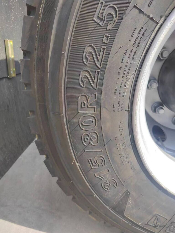 Sinotruk Howo - Trekker: afbeelding 1 Sinotruk Howo - Trekker: afbeelding 1