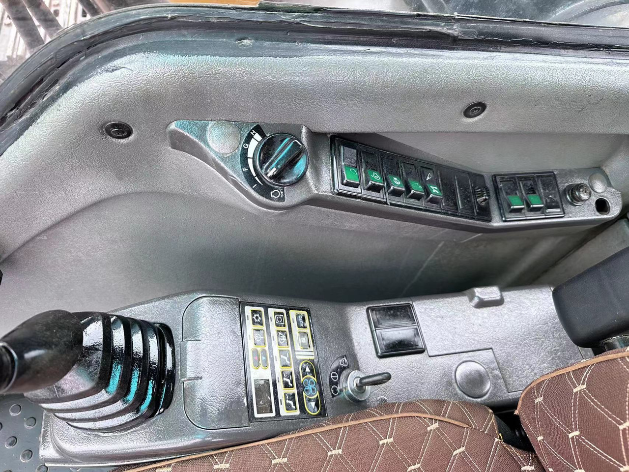 Volvo EC240D - Rupsgraafmachine: afbeelding 5 Volvo EC240D - Rupsgraafmachine: afbeelding 5