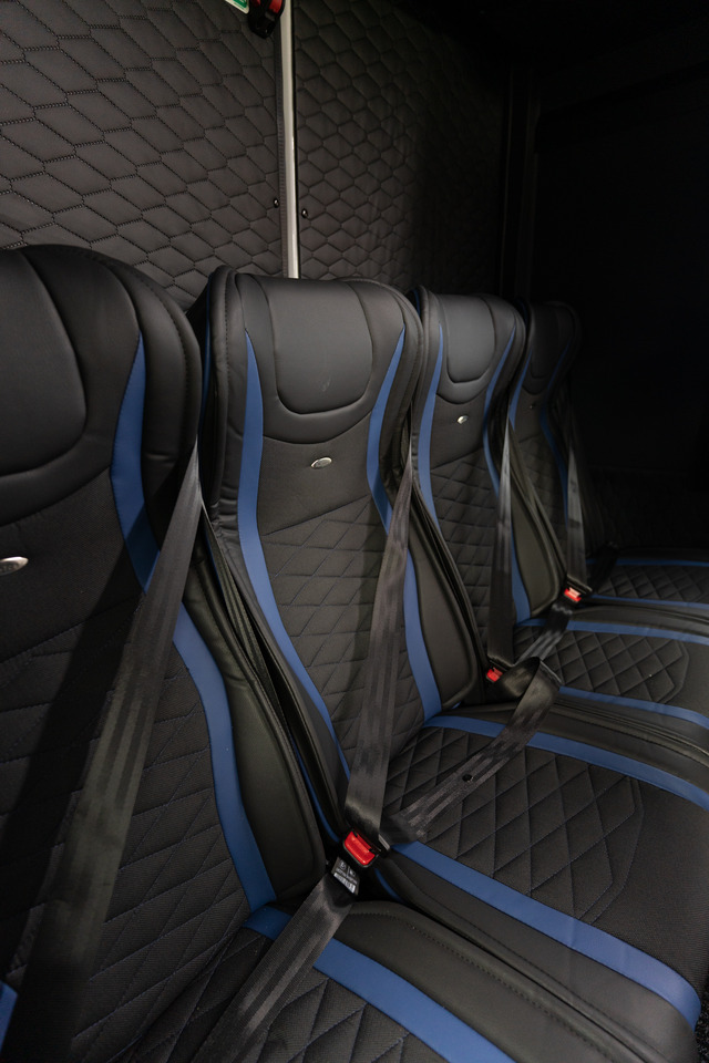 Mercedes-Benz Sprinter - Minibus, Personenvervoer: afbeelding 4 Mercedes-Benz Sprinter - Minibus, Personenvervoer: afbeelding 4