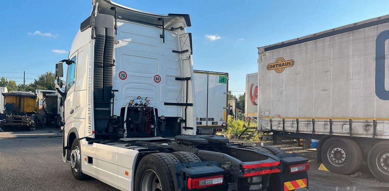 Volvo FH 460 Euro 6 Globetrotter 2018 - Trekker: afbeelding 3 Volvo FH 460 Euro 6 Globetrotter 2018 - Trekker: afbeelding 3