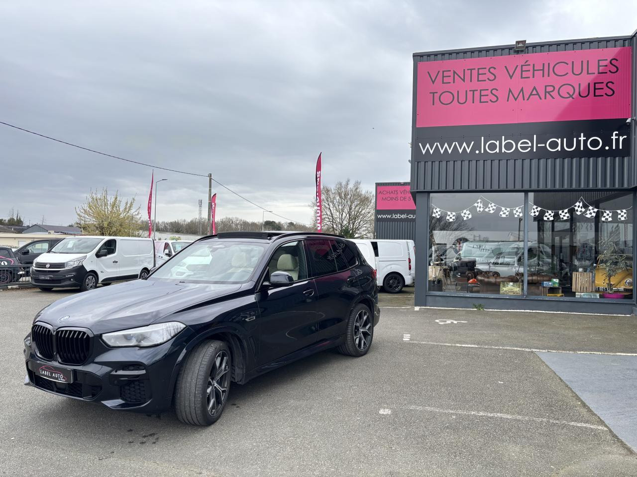 Bmw X5 XDRIVE45E 394CH M SPORT 17CV - SUV: afbeelding 5 Bmw X5 XDRIVE45E 394CH M SPORT 17CV - SUV: afbeelding 5