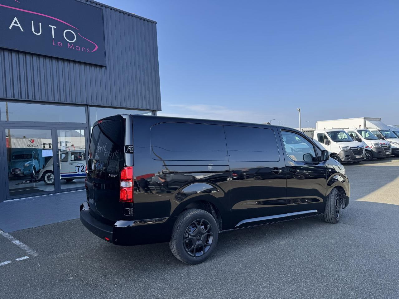 CITROEN Jumpy M 2.0 BlueHDi - 180 S&S - BV EAT8  III FOURGON . PHASE 2 - Gesloten bestelwagen: afbeelding 5 CITROEN Jumpy M 2.0 BlueHDi - 180 S&S - BV EAT8  III FOURGON . PHASE 2 - Gesloten bestelwagen: afbeelding 5