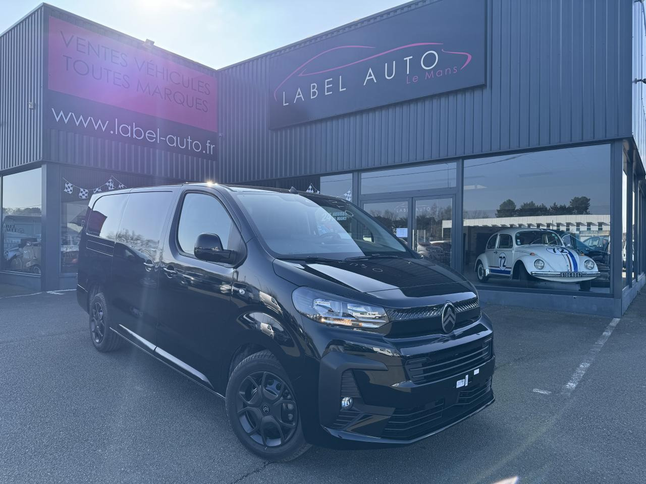 CITROEN Jumpy M 2.0 BlueHDi - 180 S&S - BV EAT8  III FOURGON . PHASE 2 - Gesloten bestelwagen: afbeelding 1 CITROEN Jumpy M 2.0 BlueHDi - 180 S&S - BV EAT8  III FOURGON . PHASE 2 - Gesloten bestelwagen: afbeelding 1