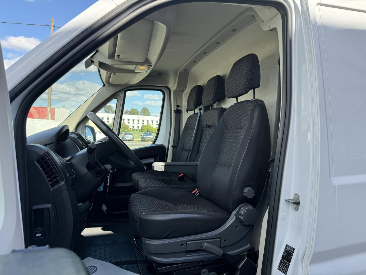 Leasing  Citroen Jumper 3.3t L1H1 2.2 HDi 140CH Citroen Jumper 3.3t L1H1 2.2 HDi 140CH: afbeelding 6
