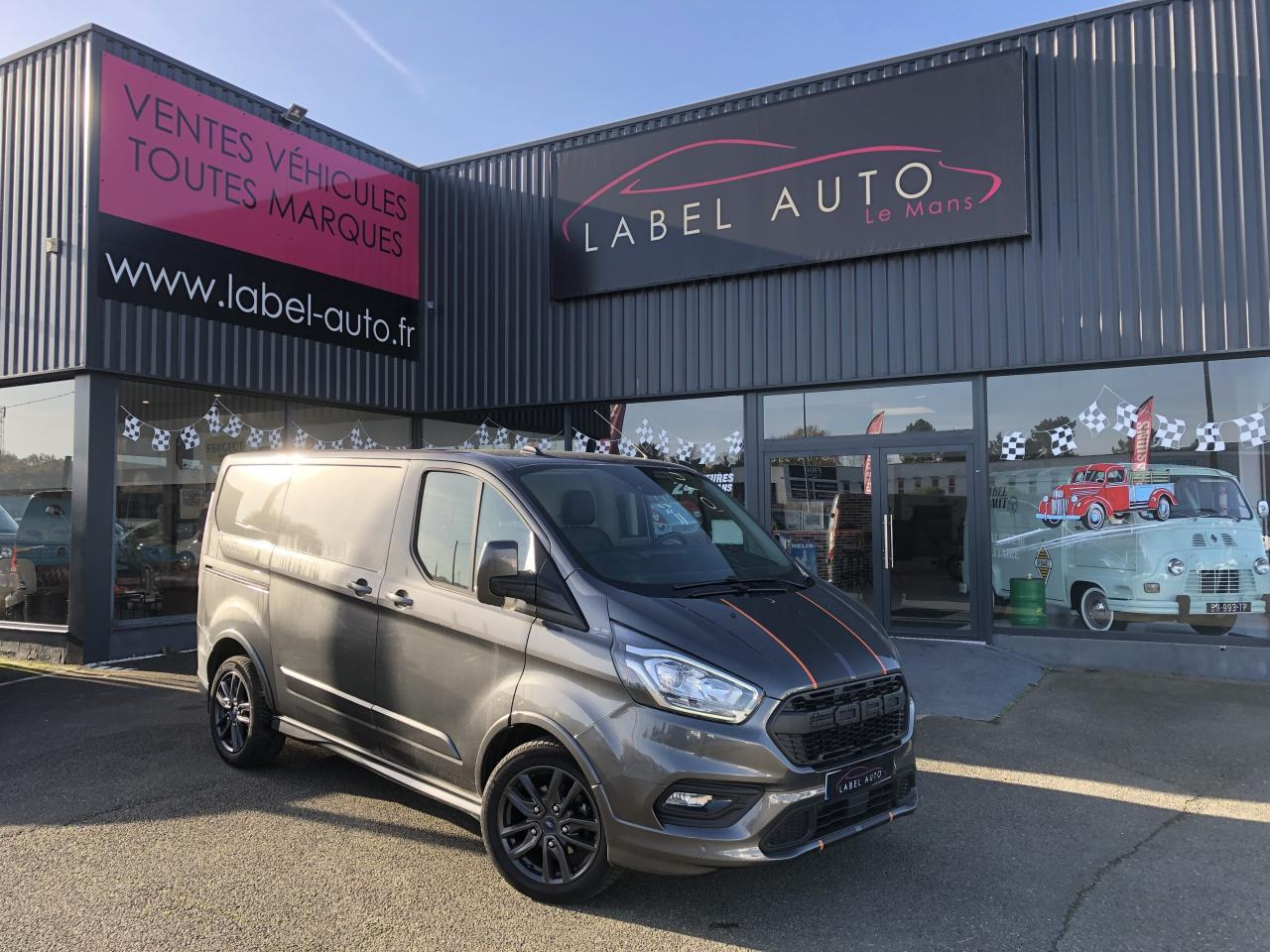 FORD Transit Custom 2.0 TDCi - 170 - BVA S&S TRANSIT CUSTOM FOURGON Fourgon 290 L1H1 Sport PHASE 2 - Gesloten bestelwagen: afbeelding 1 FORD Transit Custom 2.0 TDCi - 170 - BVA S&S TRANSIT CUSTOM FOURGON Fourgon 290 L1H1 Sport PHASE 2 - Gesloten bestelwagen: afbeelding 1
