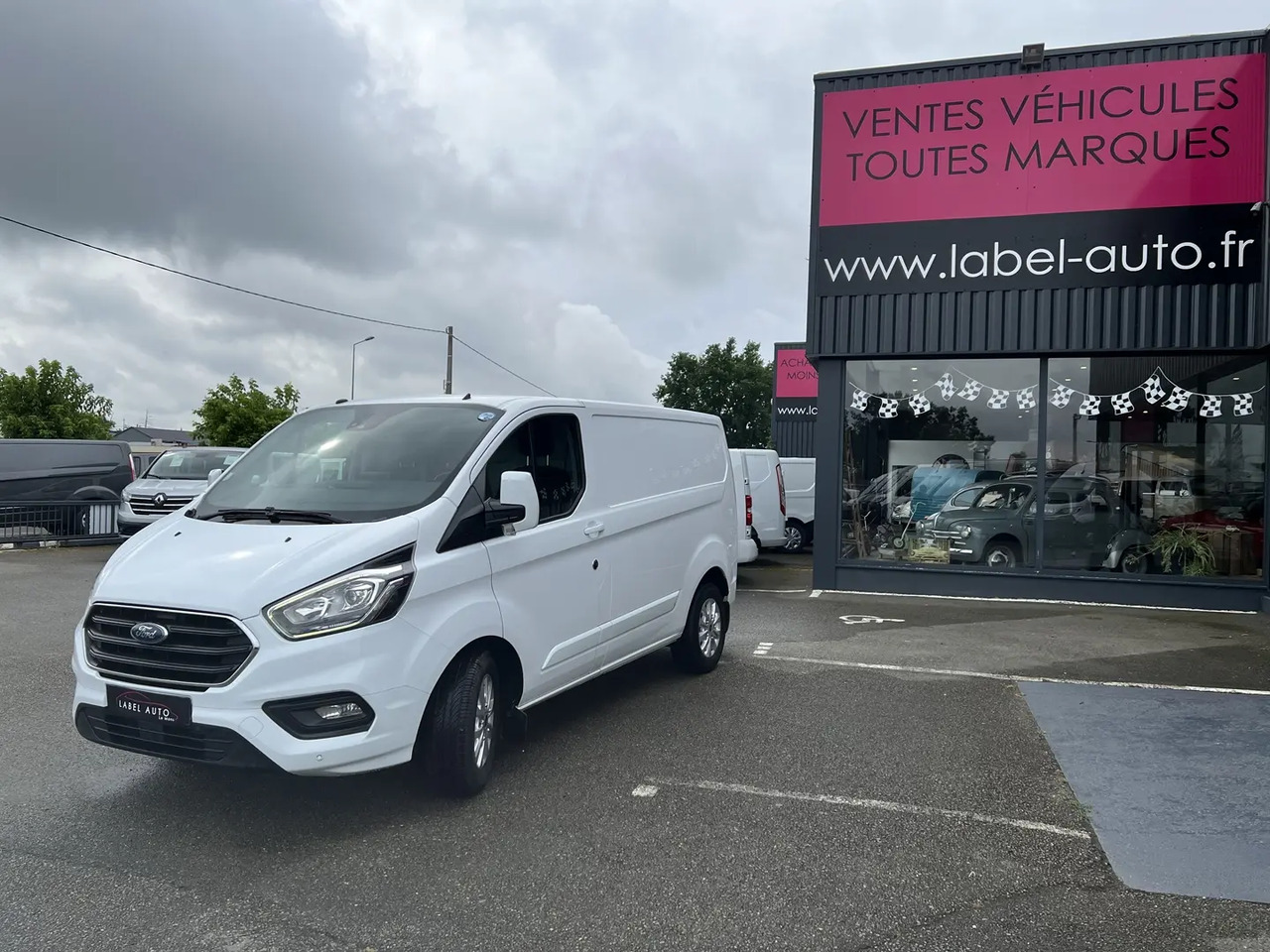 Ford Transit Custom 300 L1H1 2.0 ECOBLUE 130 S&S LIMITED BVA6 - Gesloten bestelwagen: afbeelding 5 Ford Transit Custom 300 L1H1 2.0 ECOBLUE 130 S&S LIMITED BVA6 - Gesloten bestelwagen: afbeelding 5