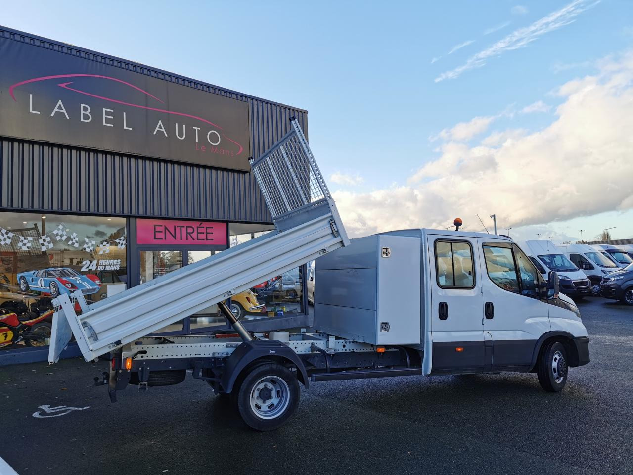 IVECO Daily 35 C 14H D/P S&S (Quad-Tor) CHASSIS DOUBLE CABINE 2014 35C/35S CHASSIS CABINE DOUBLE Chas - Kipper bestelwagen, Bestelwagen met dubbele cabine: afbeelding 5 IVECO Daily 35 C 14H D/P S&S (Quad-Tor) CHASSIS DOUBLE CABINE 2014 35C/35S CHASSIS CABINE DOUBLE Chas - Kipper bestelwagen, Bestelwagen met dubbele cabine: afbeelding 5