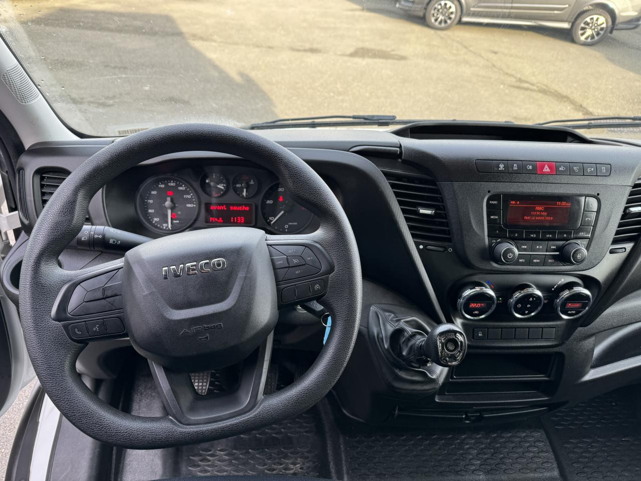 IVECO Daily 35 C 16H3.0 - BV Hi-Matic (Quad-Tor) CHASSIS CABINE 2014 35C/35S Chassis cabine 35 C Epmt.4.1 - Bestelwagen gesloten laadbak: afbeelding 4 IVECO Daily 35 C 16H3.0 - BV Hi-Matic (Quad-Tor) CHASSIS CABINE 2014 35C/35S Chassis cabine 35 C Epmt.4.1 - Bestelwagen gesloten laadbak: afbeelding 4