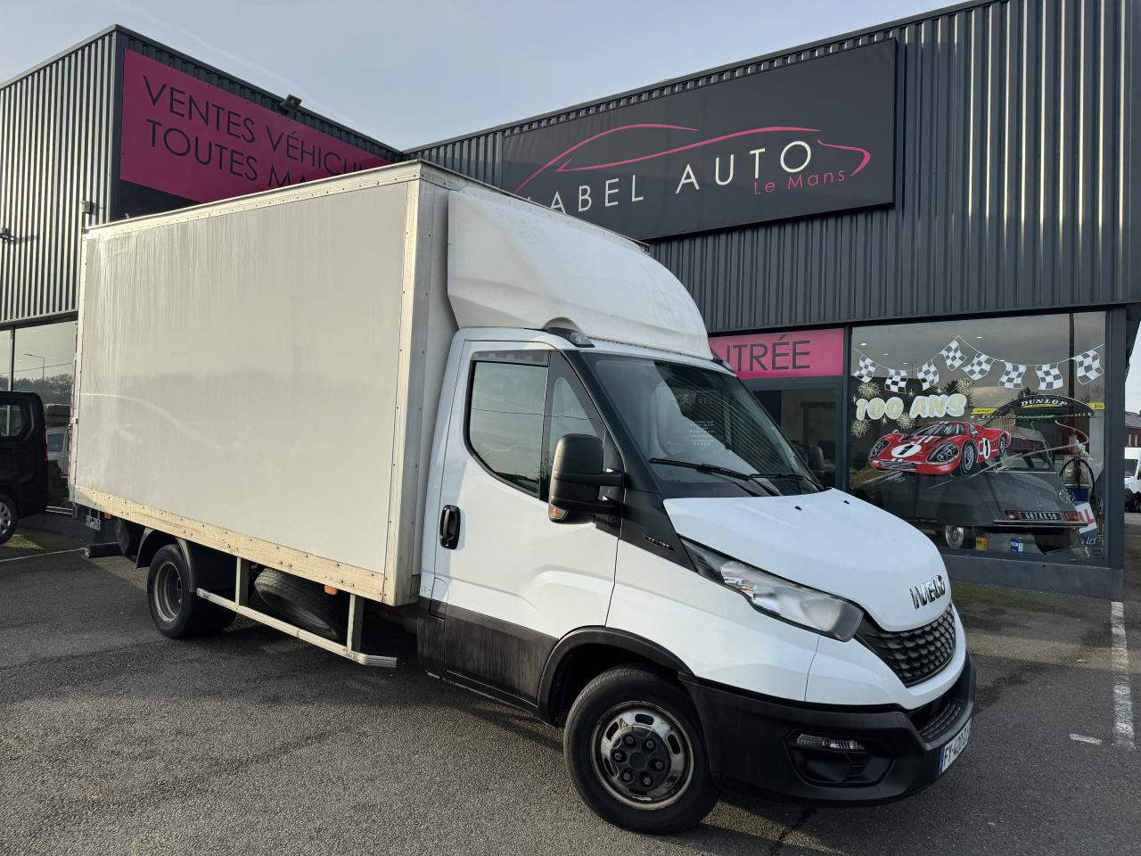 IVECO Daily 35C16 CAISSE HAYON 20M3 RJ 3.0L 160CH - Bestelwagen gesloten laadbak: afbeelding 1 IVECO Daily 35C16 CAISSE HAYON 20M3 RJ 3.0L 160CH - Bestelwagen gesloten laadbak: afbeelding 1