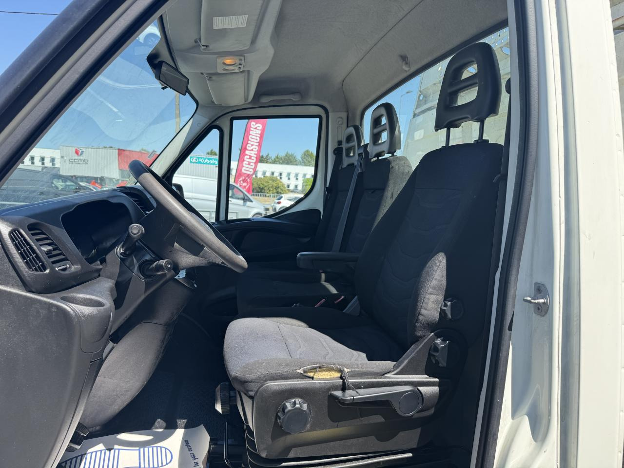 IVECO daily 35 C 12 BENNE RJ 2.3 120 CH - Kipper bestelwagen: afbeelding 4 IVECO daily 35 C 12 BENNE RJ 2.3 120 CH - Kipper bestelwagen: afbeelding 4