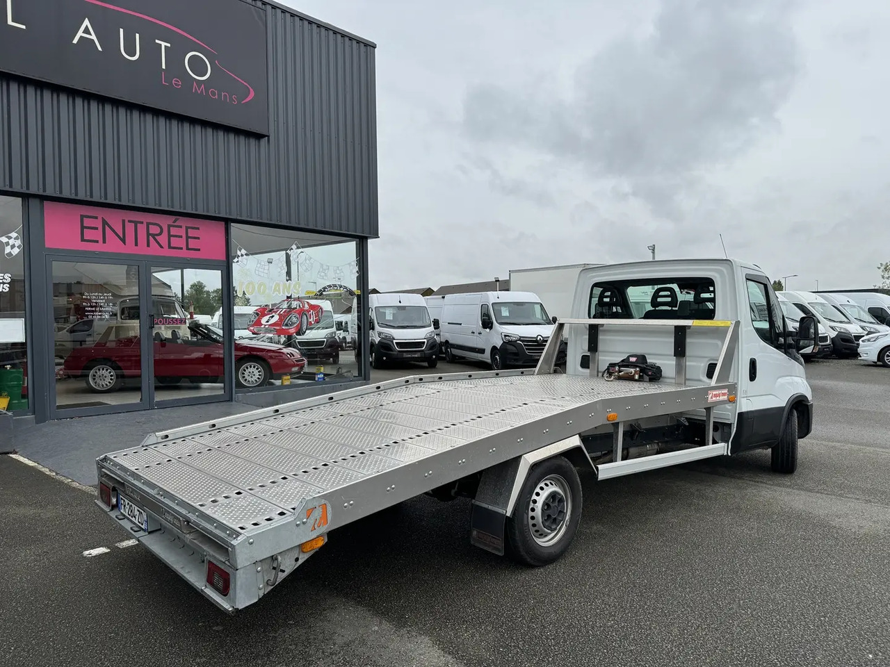 Iveco Daily 35S16H3.0 D EMPATTEMENT 4100 - Bergingsvoertuig: afbeelding 5 Iveco Daily 35S16H3.0 D EMPATTEMENT 4100 - Bergingsvoertuig: afbeelding 5
