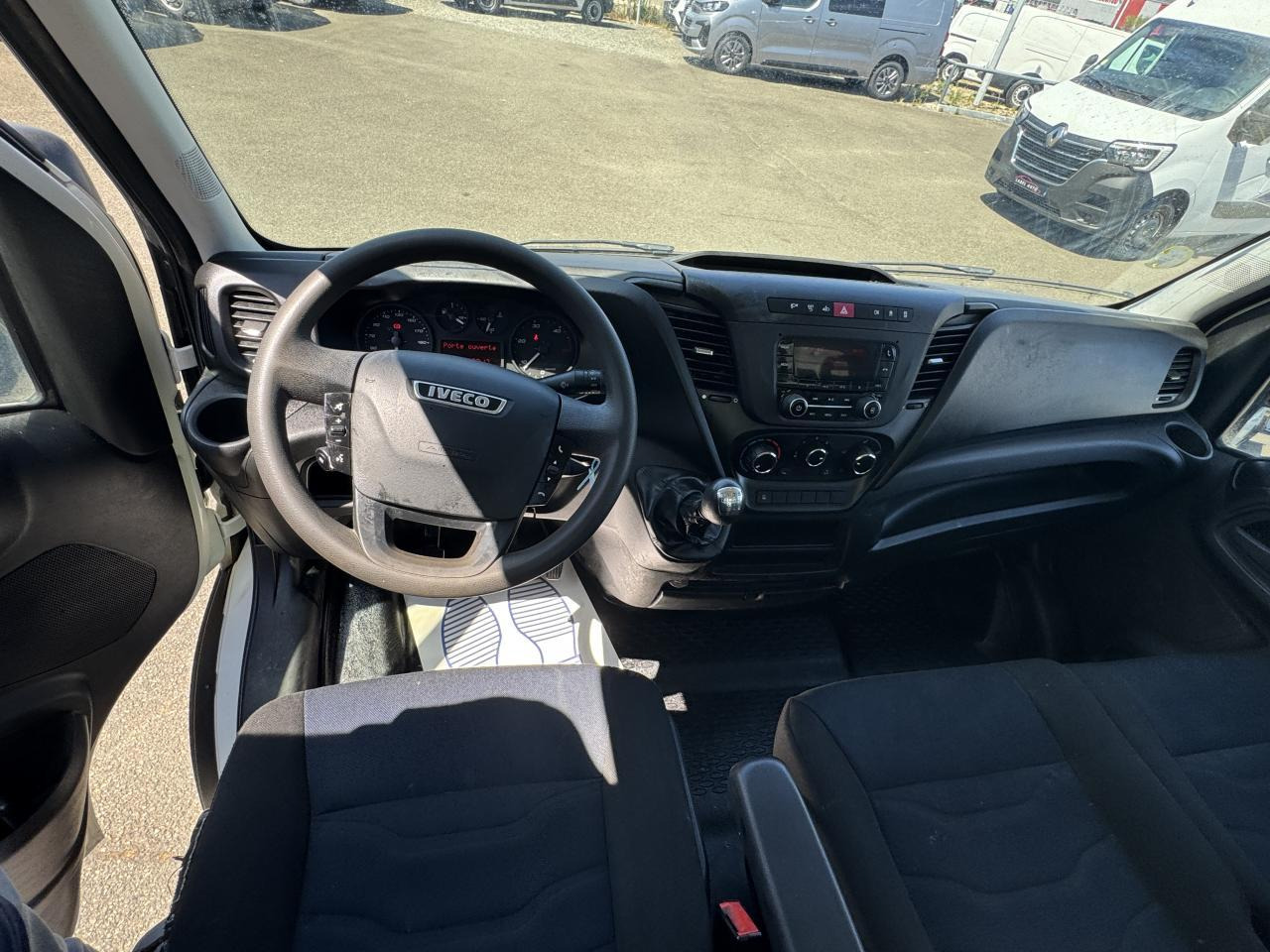 Iveco Daily IVECO 35 C 12 BENNE RJ 2.3 120 CH - Kipper bestelwagen: afbeelding 3 Iveco Daily IVECO 35 C 12 BENNE RJ 2.3 120 CH - Kipper bestelwagen: afbeelding 3