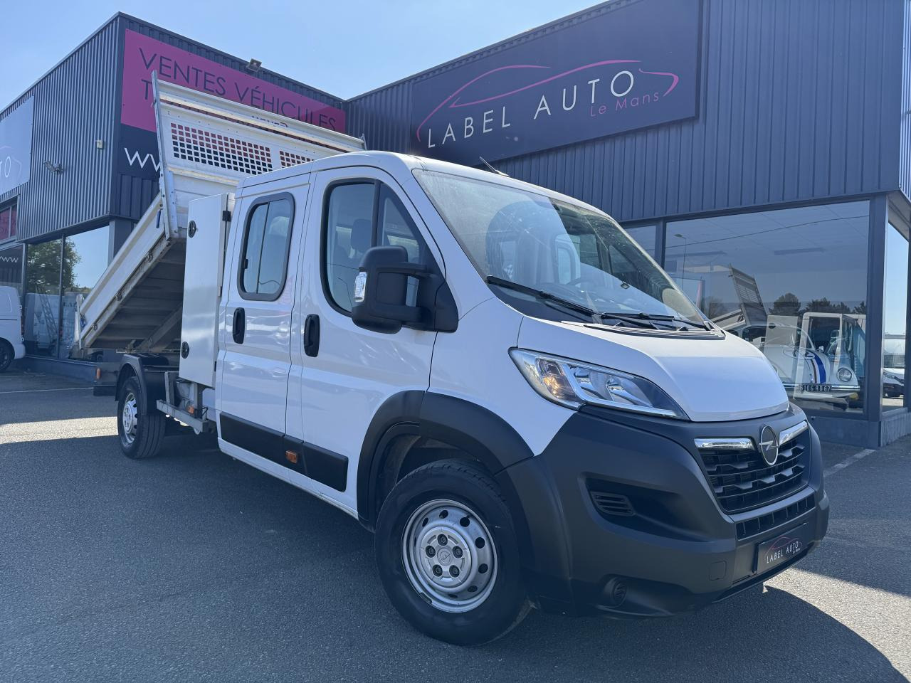 OPEL MOVANO 3T5 BENNE + COFFRE DOUBLE CABINE 6PL 2.2 HDI 165CH - Kipper bestelwagen: afbeelding 2 OPEL MOVANO 3T5 BENNE + COFFRE DOUBLE CABINE 6PL 2.2 HDI 165CH - Kipper bestelwagen: afbeelding 2