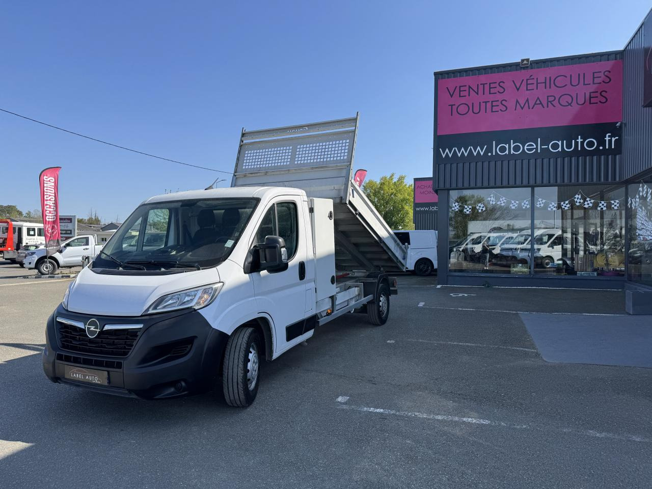 OPEL Movano 3.5t L2.2 BlueHDi Maxi 140CH BENNE COFFRE - Kipper bestelwagen: afbeelding 5 OPEL Movano 3.5t L2.2 BlueHDi Maxi 140CH BENNE COFFRE - Kipper bestelwagen: afbeelding 5