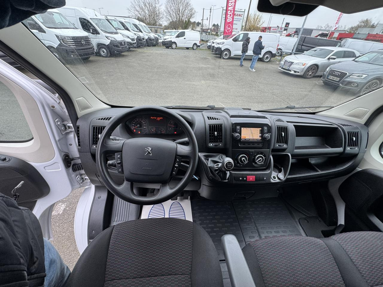 PEUGEOT BOXER 3T3 L3H2 2.2 HDI 140CH ASPHALT - Gesloten bestelwagen: afbeelding 4 PEUGEOT BOXER 3T3 L3H2 2.2 HDI 140CH ASPHALT - Gesloten bestelwagen: afbeelding 4