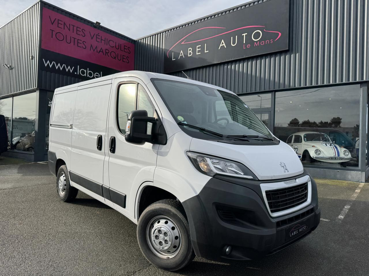 PEUGEOT boxer 330 L1H1 2.2 BLUEHDI S&S 140CH ASPHALT - Gesloten bestelwagen: afbeelding 1 PEUGEOT boxer 330 L1H1 2.2 BLUEHDI S&S 140CH ASPHALT - Gesloten bestelwagen: afbeelding 1