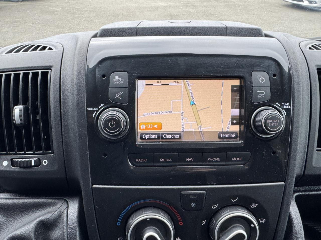 Gesloten bestelwagen PEUGEOT boxer 333 L1H1 2.2 BLUEHDI S&S 140CH ASPHALT: afbeelding 9