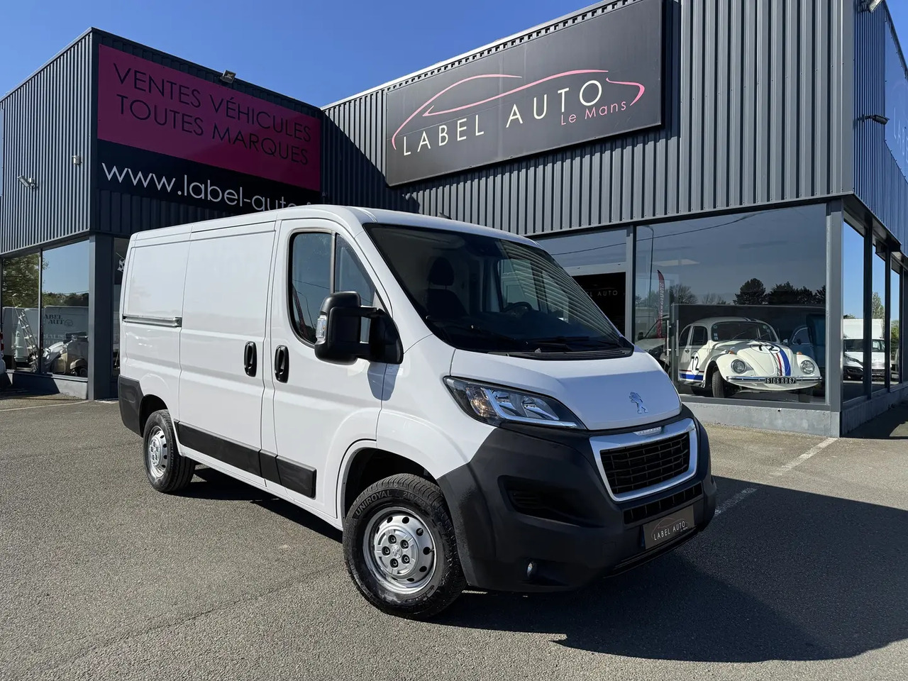 Gesloten bestelwagen Peugeot Boxer 333 L1H1 2.2 BLUEHDI S&S 140CH ASPHALT: afbeelding 1