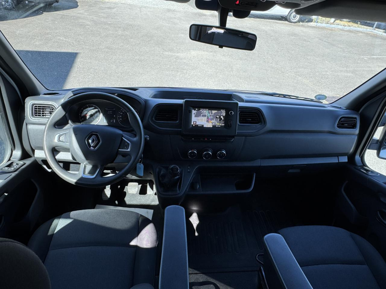 RENAULT MASTER 3T5 BENNE + COFFRE RJ DOUBLE CABINE 6 PL 2.3 DCI 130 CH CONFORT - Kipper bestelwagen: afbeelding 3 RENAULT MASTER 3T5 BENNE + COFFRE RJ DOUBLE CABINE 6 PL 2.3 DCI 130 CH CONFORT - Kipper bestelwagen: afbeelding 3