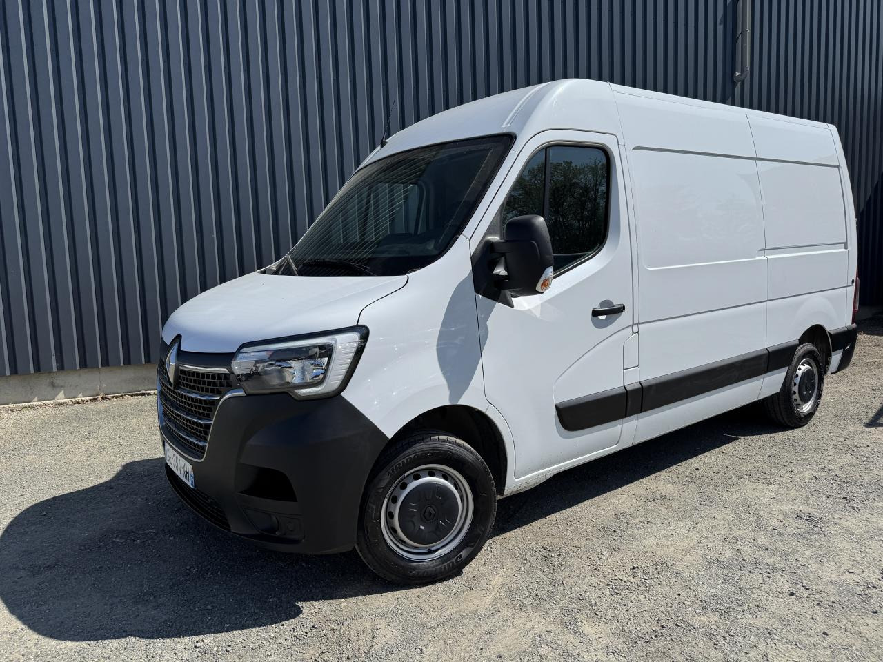 RENAULT Master Confort 3t5 L2H2 2.3 dCi 135 ch FOURGON Traction - Gesloten bestelwagen: afbeelding 4 RENAULT Master Confort 3t5 L2H2 2.3 dCi 135 ch FOURGON Traction - Gesloten bestelwagen: afbeelding 4