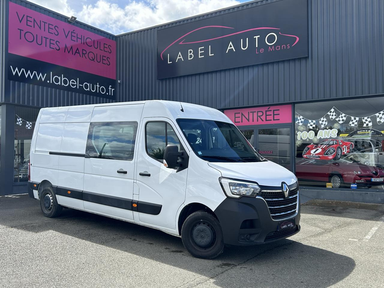 RENAULT Master Confort F3500 L3H2 2.3 dCi - 135 III CABINE APPROFONDIE Cabine approfondie L3H2 Traction PHA - Gesloten bestelwagen: afbeelding 1 RENAULT Master Confort F3500 L3H2 2.3 dCi - 135 III CABINE APPROFONDIE Cabine approfondie L3H2 Traction PHA - Gesloten bestelwagen: afbeelding 1