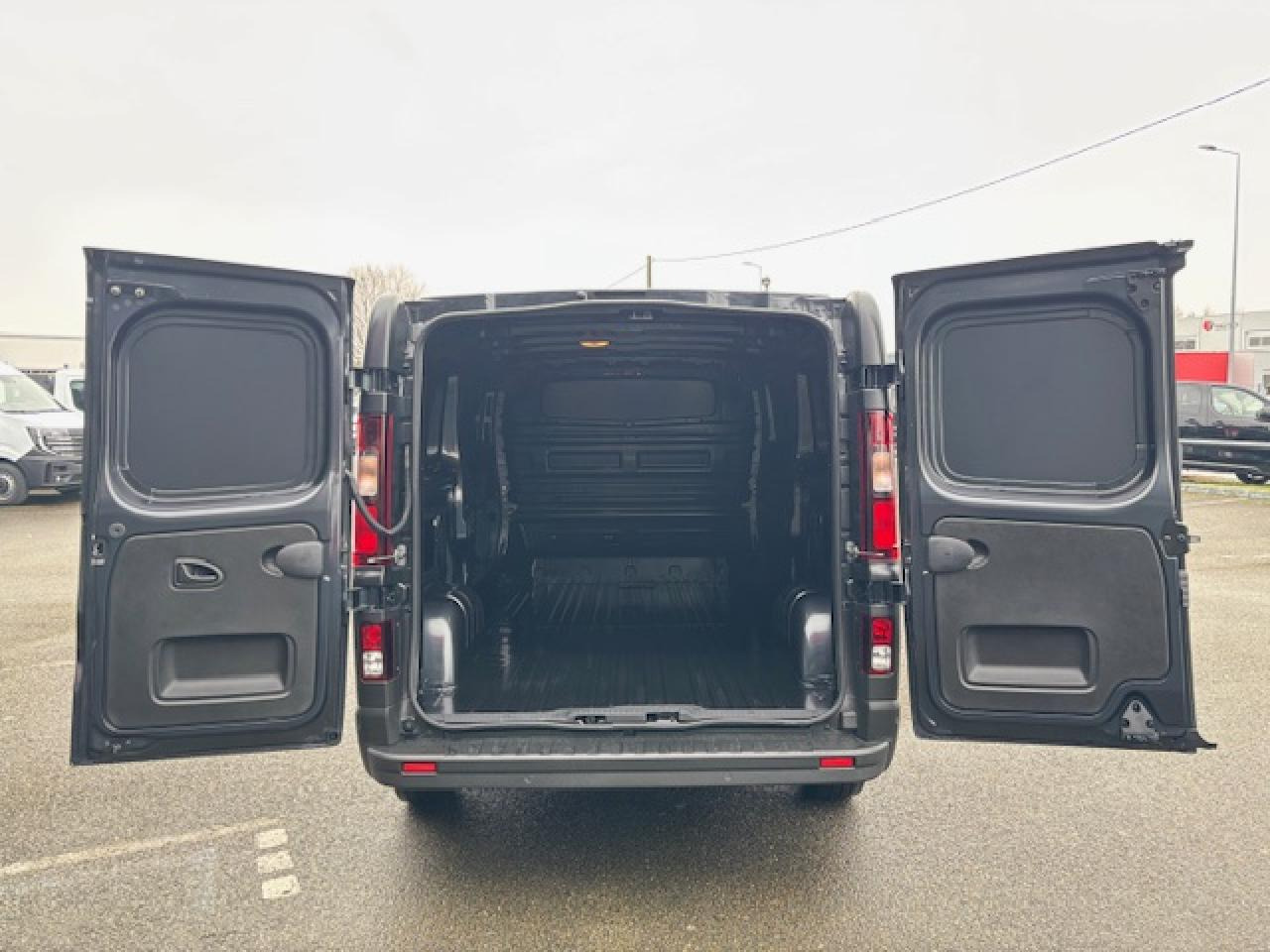 RENAULT Trafic L2H1 3000 Kg 2.0 Blue dCi - 150 2024 III FOURGON Fourgon Advance L2H1 PHASE 3 - Gesloten bestelwagen: afbeelding 3 RENAULT Trafic L2H1 3000 Kg 2.0 Blue dCi - 150 2024 III FOURGON Fourgon Advance L2H1 PHASE 3 - Gesloten bestelwagen: afbeelding 3