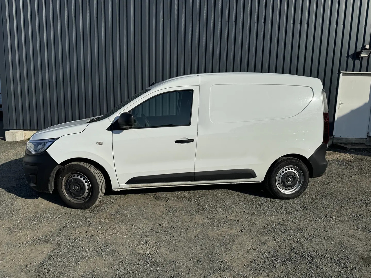 Renault Express 1.5 BLUE DCI 95CH CONFORT 22 - Bestelwagen met dubbele cabine: afbeelding 3 Renault Express 1.5 BLUE DCI 95CH CONFORT 22 - Bestelwagen met dubbele cabine: afbeelding 3