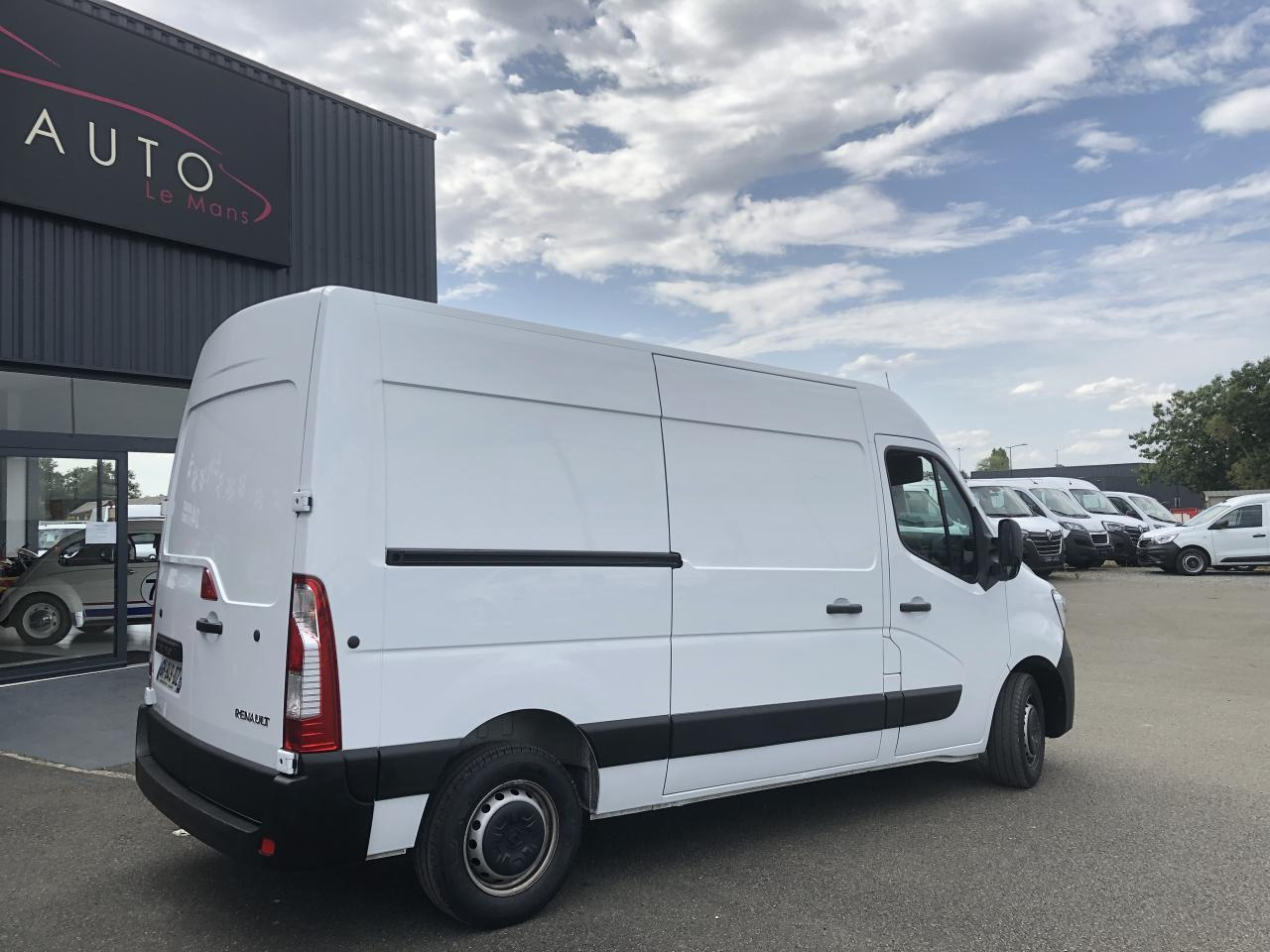 Renault Master F3300 L2H2 2.3 BLUE DCI 135CH CONFORT EURO6 - Gesloten bestelwagen: afbeelding 5 Renault Master F3300 L2H2 2.3 BLUE DCI 135CH CONFORT EURO6 - Gesloten bestelwagen: afbeelding 5