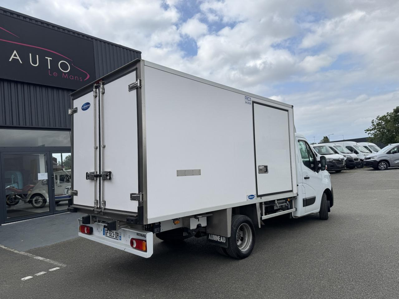 Renault Master FRIGORIFIQUE RJ3500 L3 2.3 BLUE DCI 165CH CAISSE 12M3 - Koelwagen: afbeelding 4 Renault Master FRIGORIFIQUE RJ3500 L3 2.3 BLUE DCI 165CH CAISSE 12M3 - Koelwagen: afbeelding 4