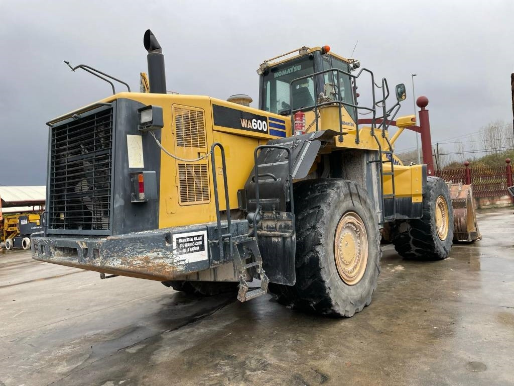 Komatsu WA 600-6 - Wiellader: afbeelding 4 Komatsu WA 600-6 - Wiellader: afbeelding 4